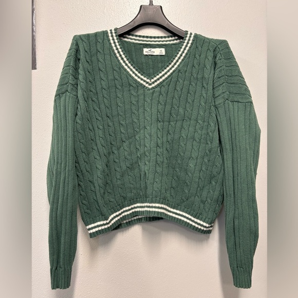 HOLLISTER Green V-neck Cable sweater long sleeve X-SMALL - Picture 7 of 8